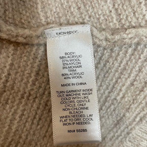 Express Asymmetrical Knit Sweater Wool Blend Size XSmall Neutral Beige Tan Ivory - Picture 4 of 10